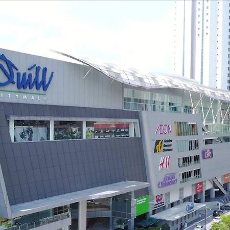 #211 M101 Dang Wangi Klcc View Pool By Livin Apartment Kuala Lumpur Exterior photo